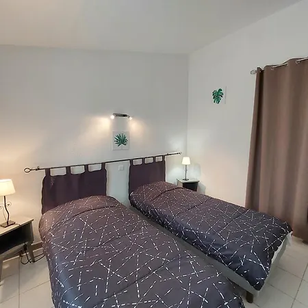 Vakantiehuis Le Chataignier - La Fontinelle
